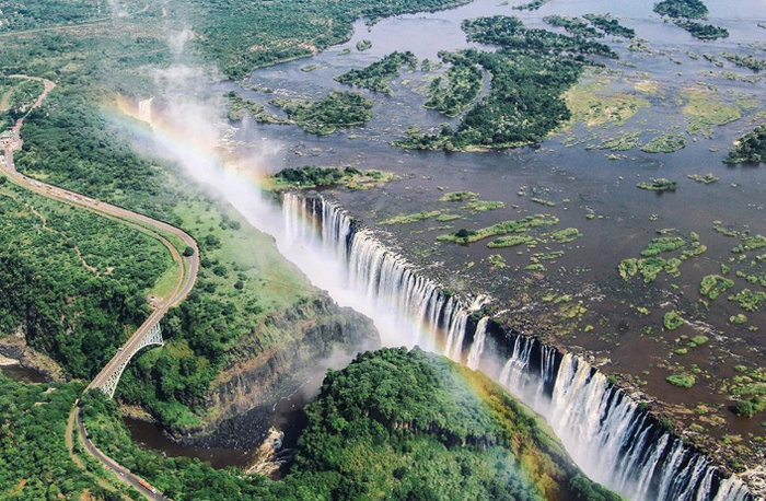 Edition 13: Victoria Falls, Zimbabwe | The Discoverer